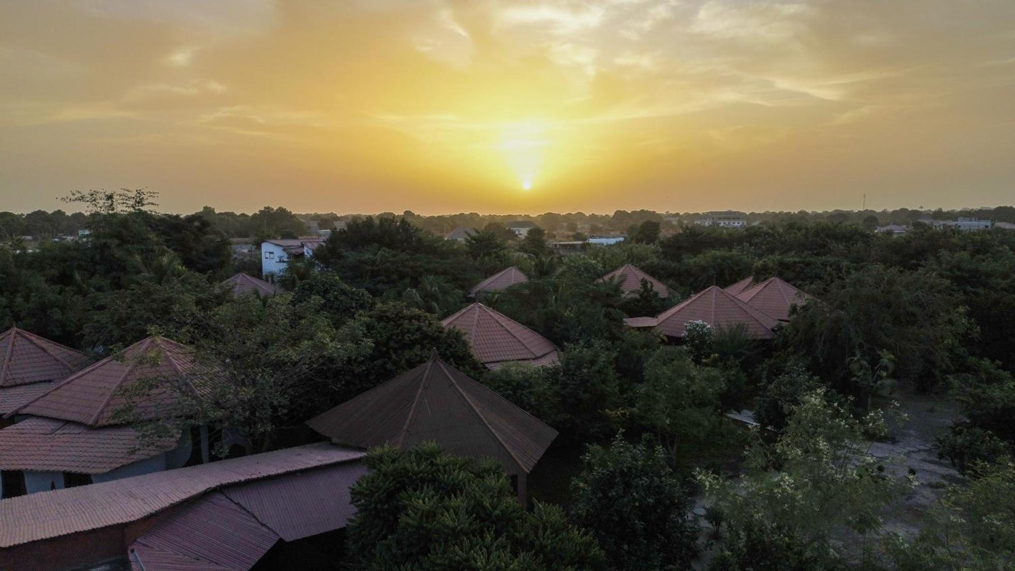 Mama Africa Art Residence & Art Center Gambia Tanji Luaran gambar